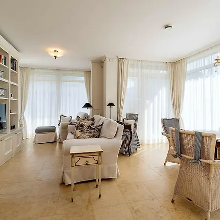 Strandresidenz_kuehlungsborn_ * Ostseebad Kühlungsborn